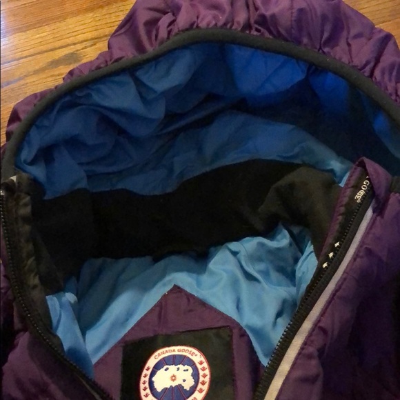 Canada 🇨🇦 goose arctic program M purple puffer jacket - Picture 8 of 8
